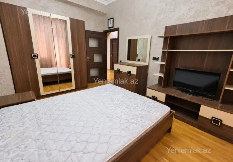 950 AZN - 3 otaqlı mənzil Kirayə (aylıq), Nizami, Bakı