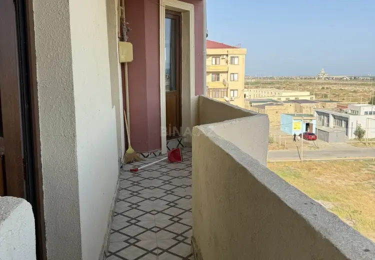 350 AZN - 4 otaqlı mənzil Kirayə (aylıq), Sahil qəs., Qaradağ, Bakı