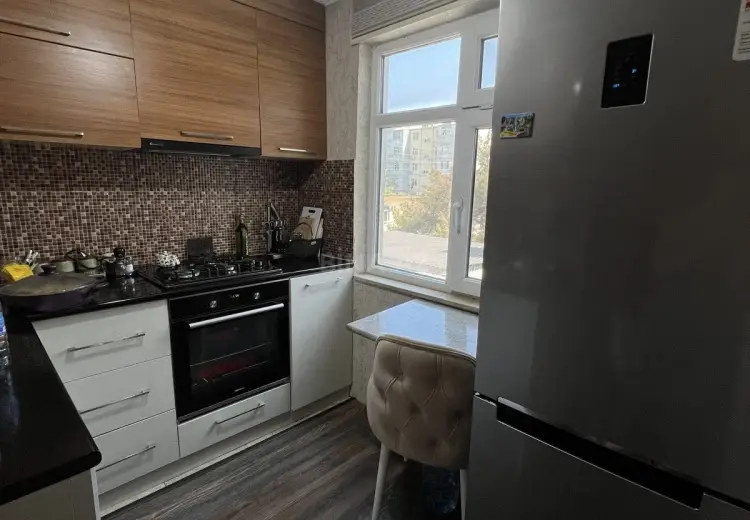 350 AZN - 2 otaqlı mənzil Kirayə (aylıq), Binə qəs., Xəzər, Bakı