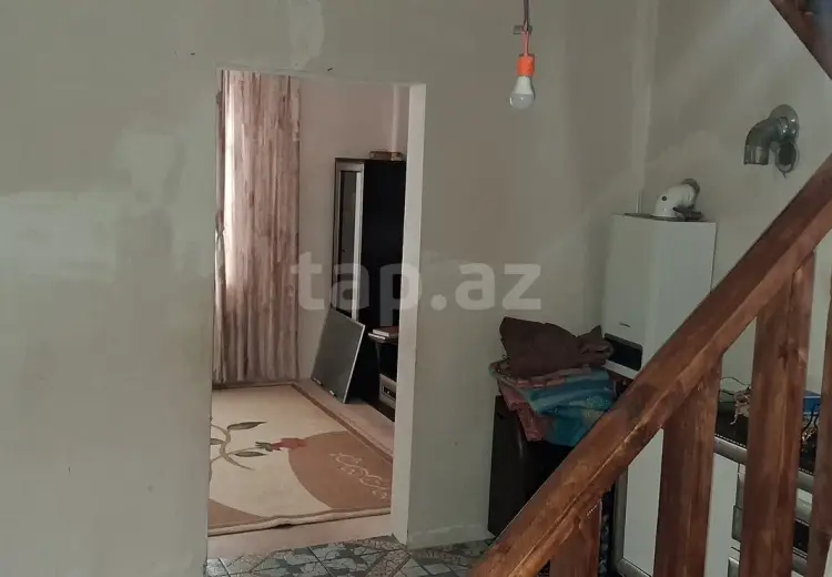 80 000 AZN - 4 otaqlı mənzil , Quba