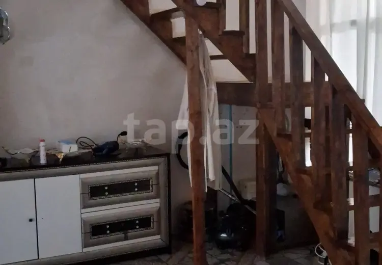 80 000 AZN - 4 otaqlı mənzil , Quba