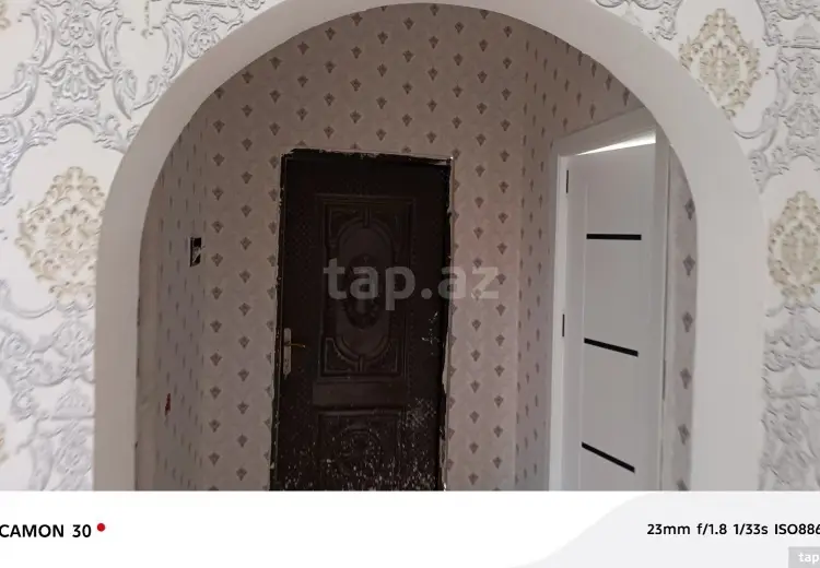 52 000 AZN - 3 otaqlı mənzil , Gəncə