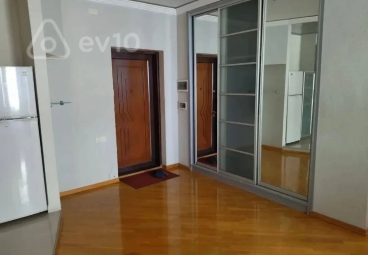 220 AZN - 3 otaqlı mənzil Kirayə (aylıq), Yasamal qəs., Yasamal, Bakı