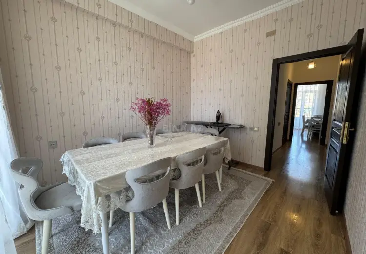 600 AZN - 3 otaqlı mənzil Kirayə (aylıq), Yasamal qəs., Abşeron