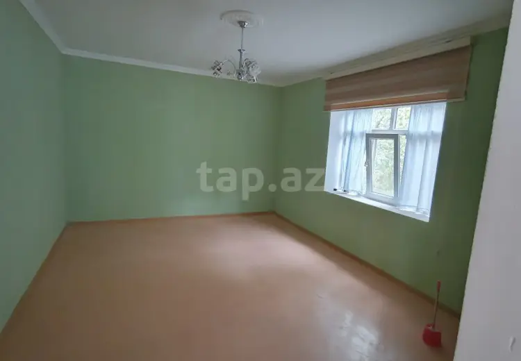 120 000 AZN - 5 otaqlı mənzil , Xaçmaz