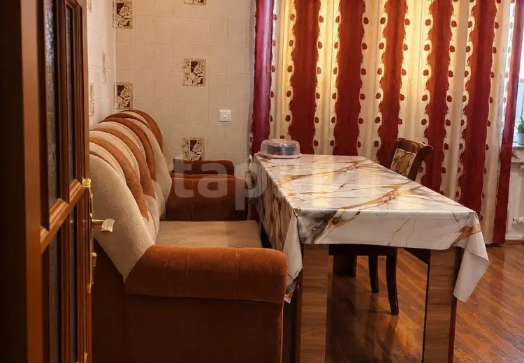 220 AZN - 3 otaqlı mənzil Kirayə (aylıq), 8-ci kilometr, Nizami, Bakı