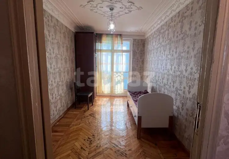 630 AZN - 3 otaqlı mənzil Kirayə (aylıq), 8-ci kilometr, Nizami, Bakı