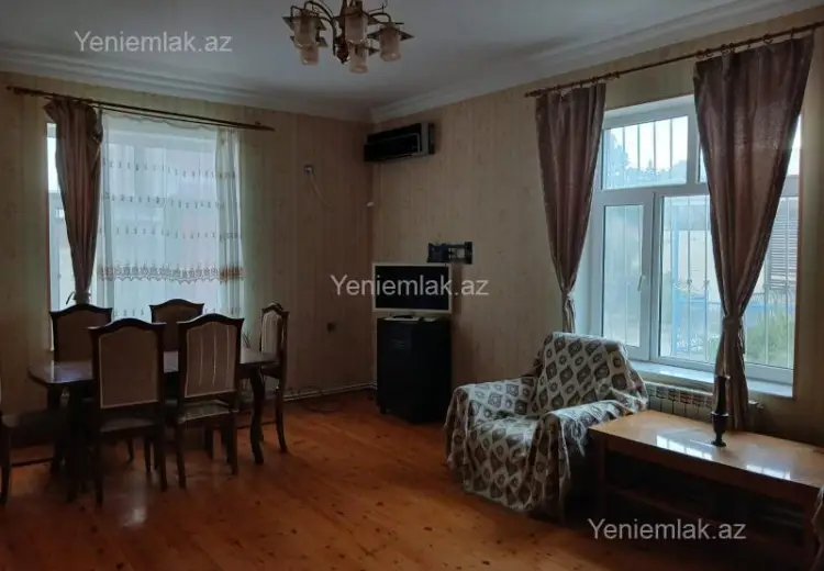 650 AZN - 4 otaqlı mənzil Kirayə (aylıq), Hövsan qəs., Suraxanı, Bakı
