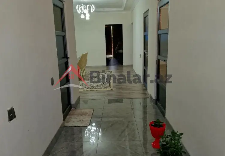 85 000 AZN - 5 otaqlı mənzil Satılır, Quba