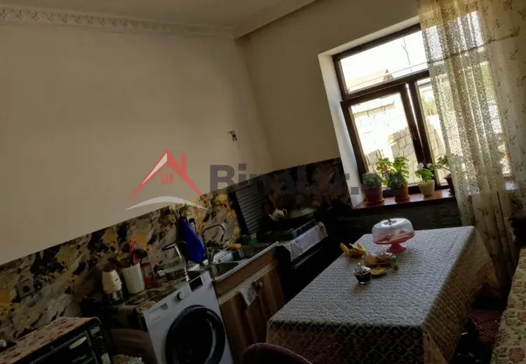 85 000 AZN - 5 otaqlı mənzil Satılır, Quba