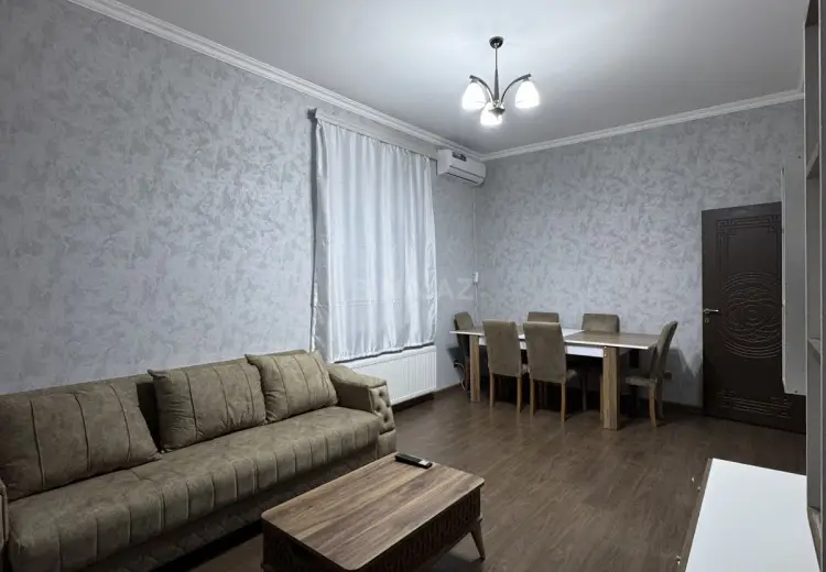 800 AZN - 3 otaqlı mənzil Kirayə (aylıq), Yasamal qəs., Abşeron