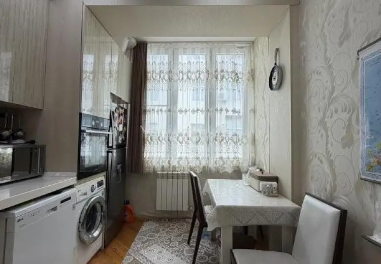 111 000 AZN - 3 otaqlı mənzil Satılır, Qurtuluş 93, Abşeron