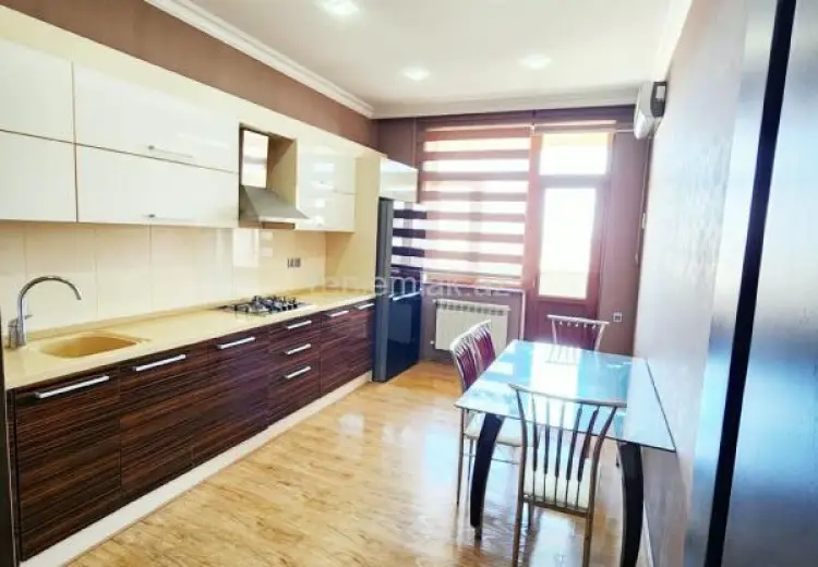 1 400 AZN - 3 otaqlı mənzil Kirayə (aylıq), Nəsimi, Bakı