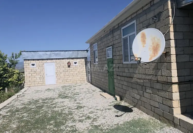 67 000 AZN - 4 otaqlı mənzil Satılır, Şamaxı