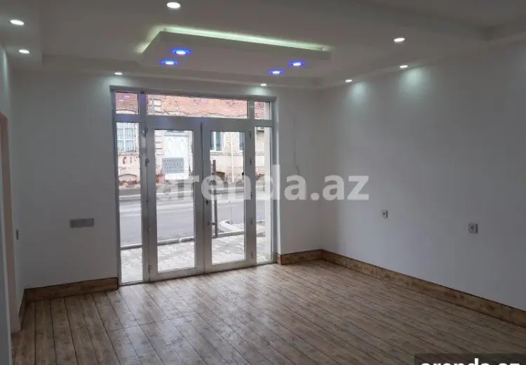 750 AZN - 70 m² Obyekt / Ofis Kirayə (aylıq), Gəncə