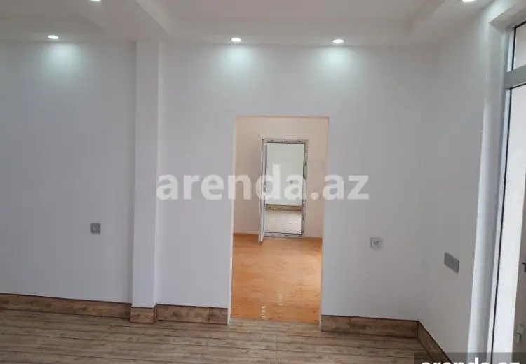 750 AZN - 70 m² Obyekt / Ofis Kirayə (aylıq), Gəncə