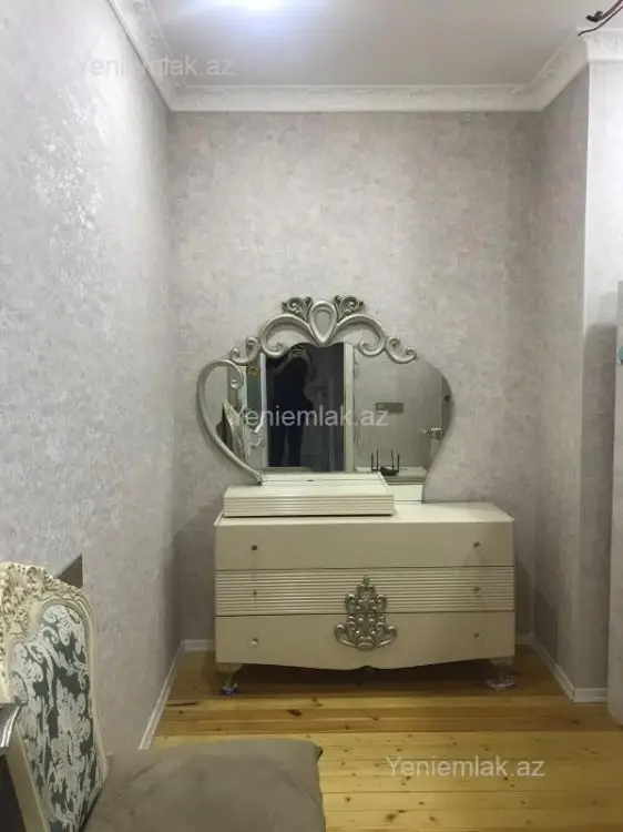 800 AZN - 3 otaqlı mənzil Kirayə (aylıq), 7-ci mikrorayon, Binəqədi, Bakı