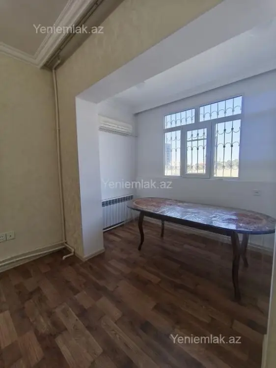650 AZN - 3 otaqlı mənzil Kirayə (aylıq), Əhmədli, Xətai, Bakı