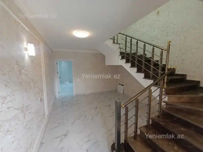 370 000 AZN - 5 otaqlı mənzil Satılır, Qaraçuxur qəs., Suraxanı, Bakı