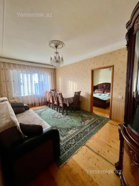 850 AZN - 4 otaqlı mənzil Kirayə (aylıq), 8-ci mikrorayon, Binəqədi, Bakı