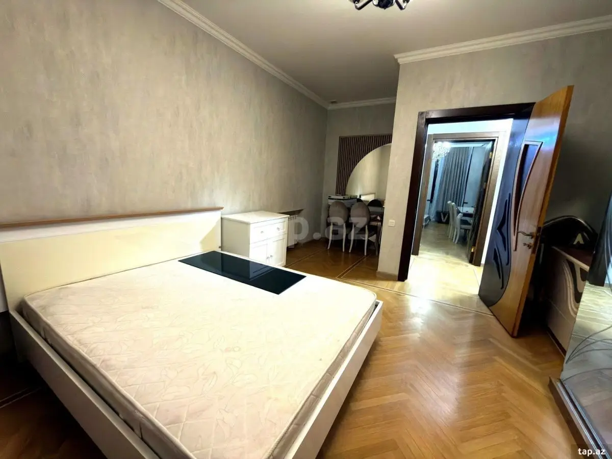 800 AZN - 2 otaqlı mənzil Kirayə (aylıq), Bakı