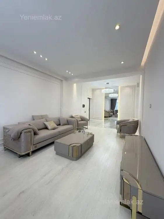305 000 AZN - 3 otaqlı mənzil Satılır, 8-ci kilometr, Nizami, Bakı