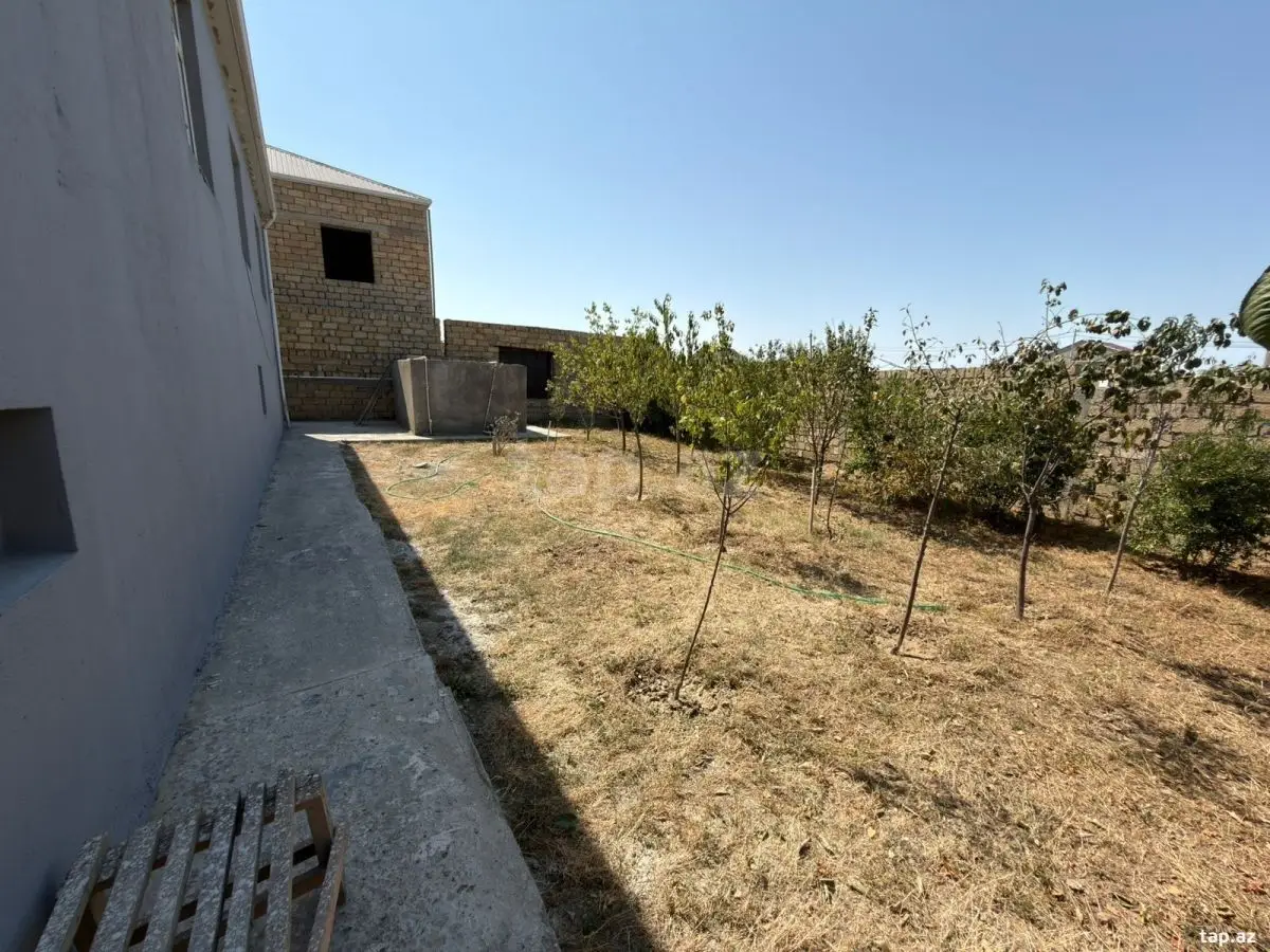 94 000 AZN - 10 otaqlı mənzil , Hökməli, Abşeron