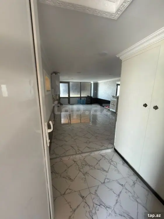 94 000 AZN - 10 otaqlı mənzil , Hökməli, Abşeron