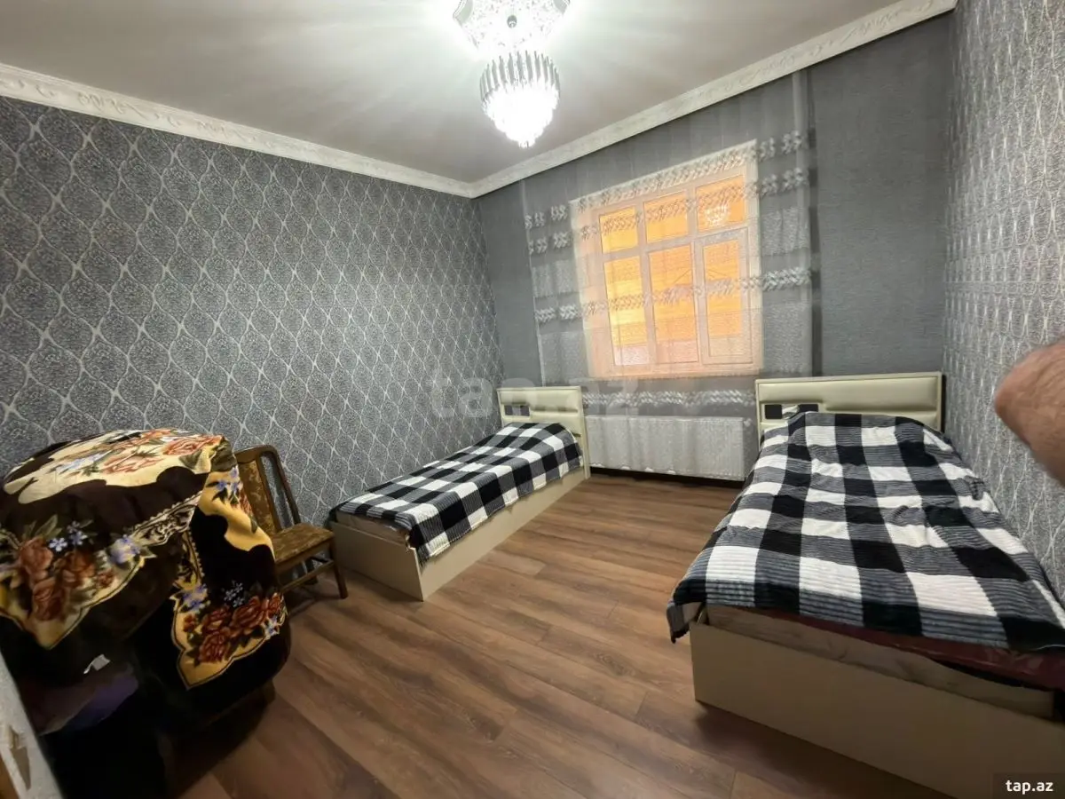 94 000 AZN - 10 otaqlı mənzil , Hökməli, Abşeron
