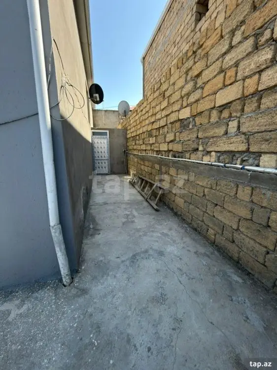94 000 AZN - 10 otaqlı mənzil , Hökməli, Abşeron