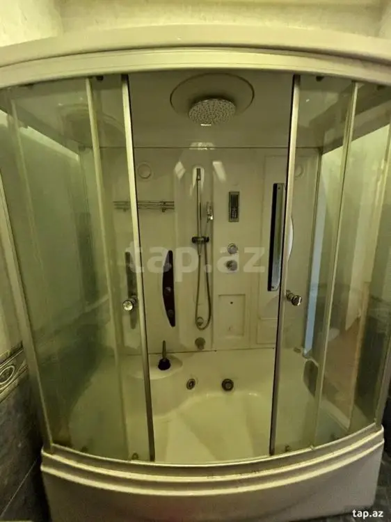 1 000 AZN - 3 otaqlı mənzil Kirayə (aylıq), Bakı