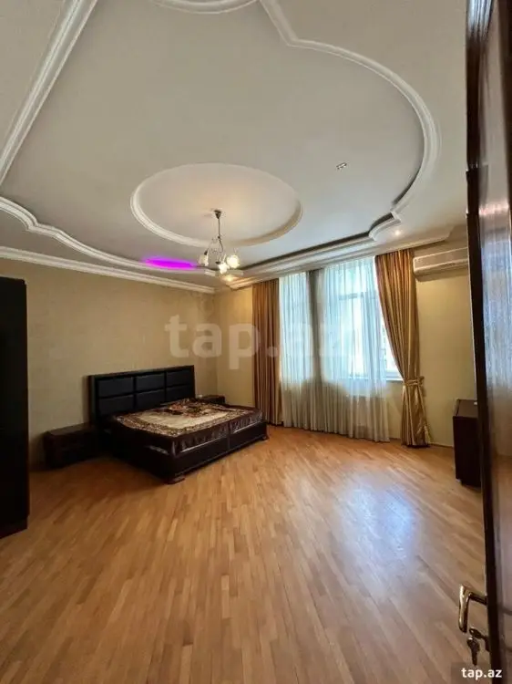 1 000 AZN - 3 otaqlı mənzil Kirayə (aylıq), Bakı