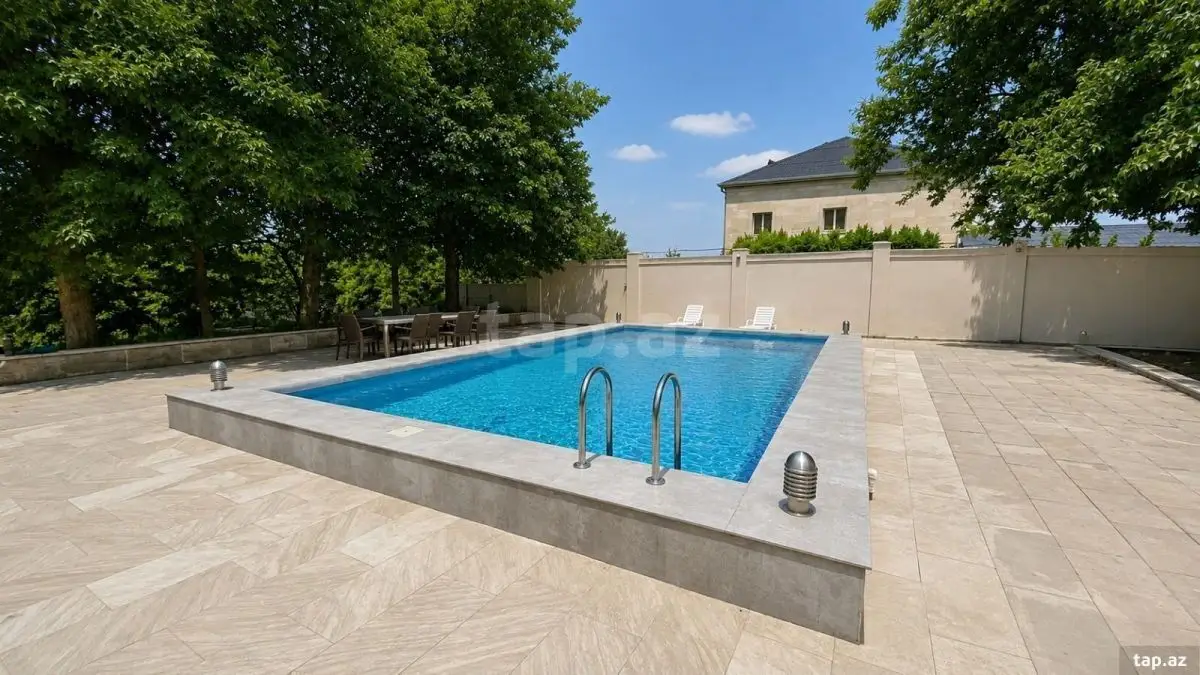 250 AZN - 6 otaqlı mənzil Kirayə (günlük), Novxanı, Abşeron