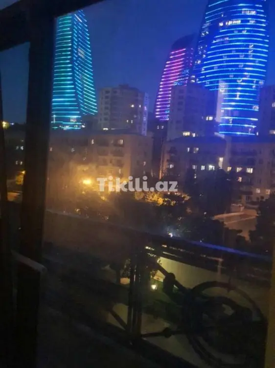 1 700 000 AZN - 4 otaqlı mənzil Satılır, İçəri şəhər, Səbail, Bakı