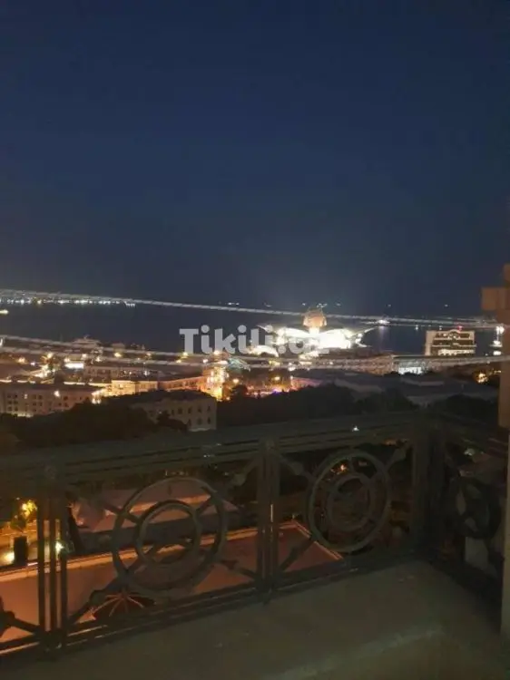 1 700 000 AZN - 4 otaqlı mənzil Satılır, İçəri şəhər, Səbail, Bakı
