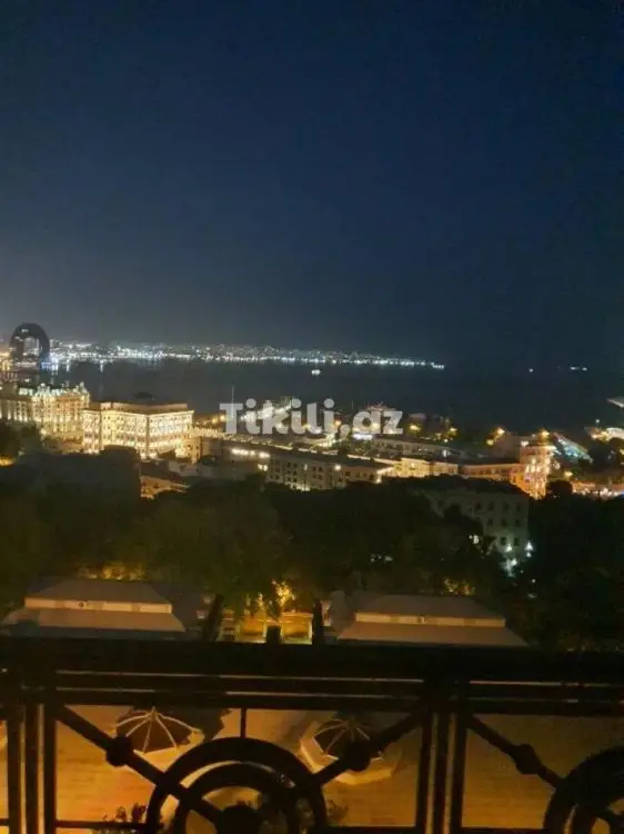 1 700 000 AZN - 4 otaqlı mənzil Satılır, İçəri şəhər, Səbail, Bakı