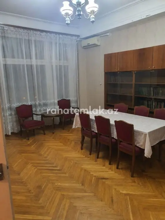 1 700 000 AZN - 4 otaqlı mənzil Satılır, Səbail, Bakı