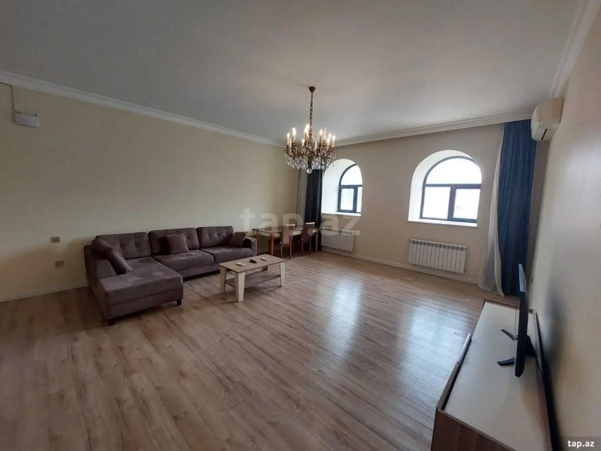 1 700 AZN - 3 otaqlı mənzil Kirayə (aylıq), Bakı