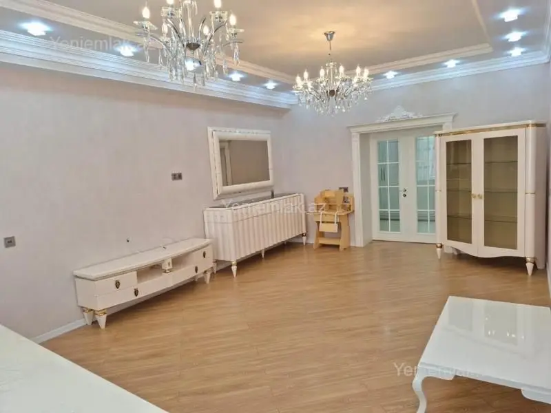 330 000 AZN - 3 otaqlı mənzil Satılır, Nizami, Bakı