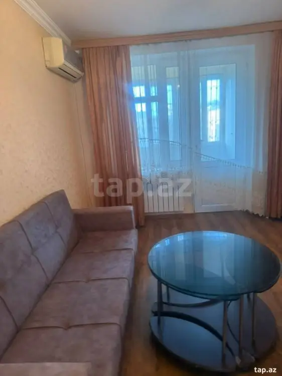 800 AZN - 3 otaqlı mənzil Kirayə (aylıq), Bakı