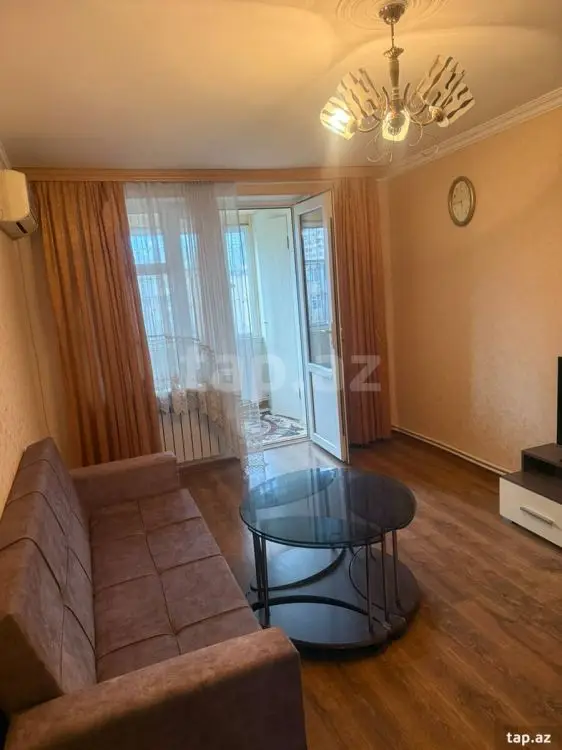 800 AZN - 3 otaqlı mənzil Kirayə (aylıq), Bakı