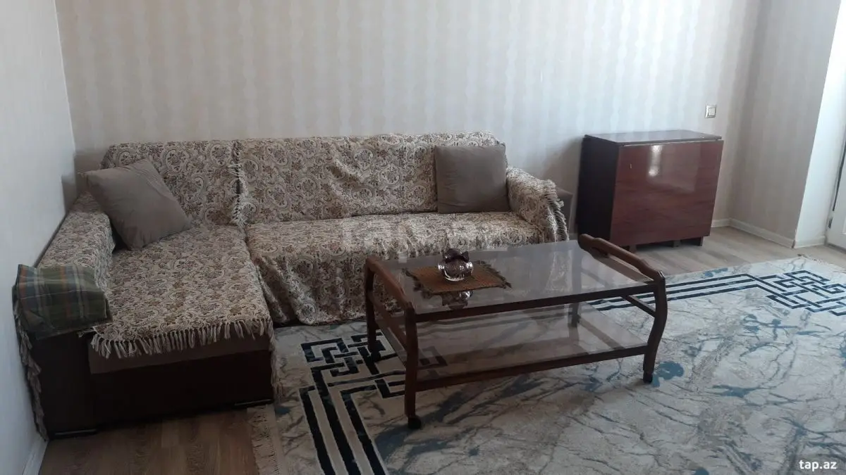 450 AZN - 4 otaqlı mənzil Kirayə (aylıq), Hövsan qəs., Suraxanı, Bakı