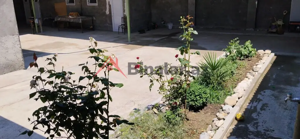 95 000 AZN - 4 otaqlı mənzil Satılır, Quba