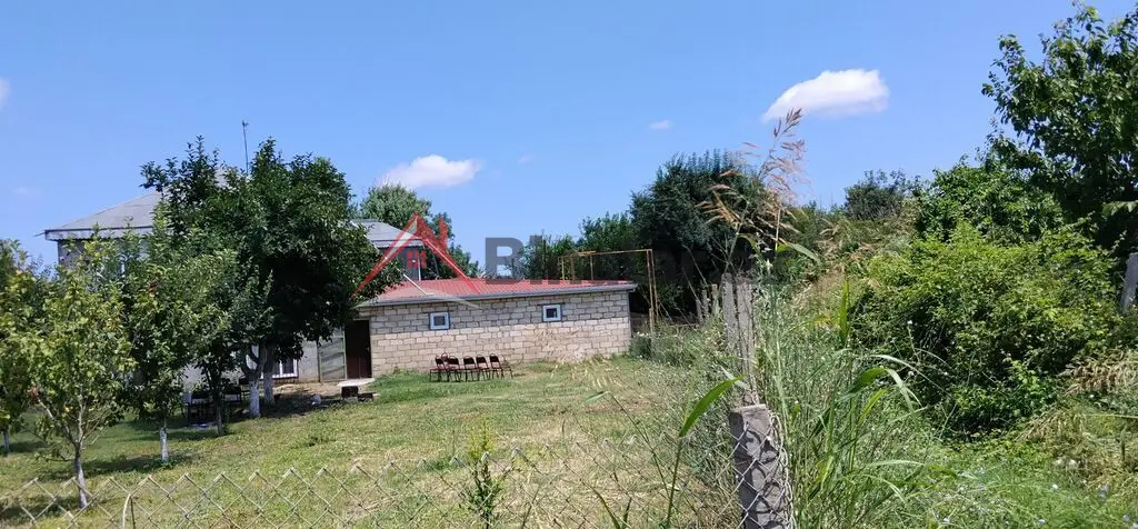 95 000 AZN - 4 otaqlı mənzil Satılır, Quba