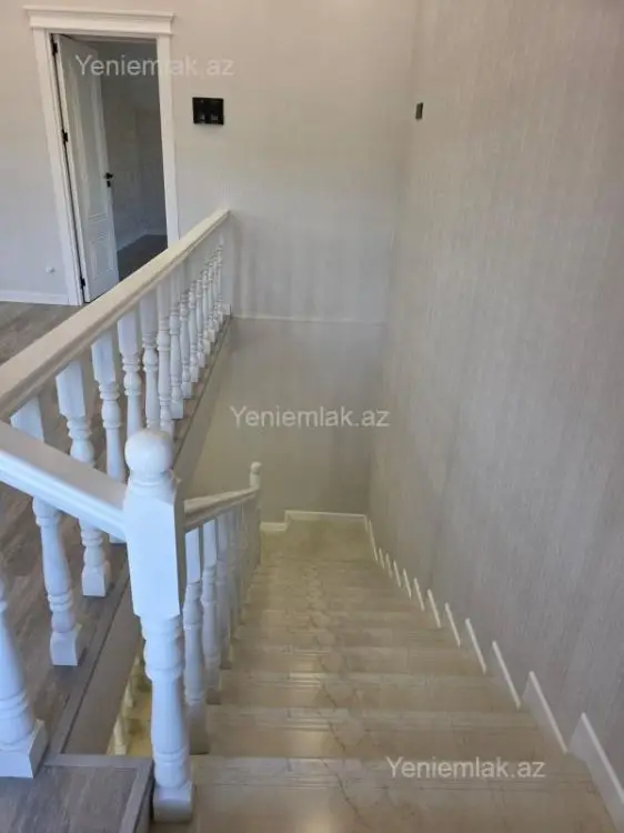 165 000 AZN - 6 otaqlı mənzil Satılır, Saray, Abşeron