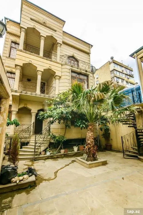 4 000 AZN - 8 otaqlı mənzil Kirayə (aylıq), Nərimanov, Bakı