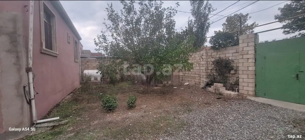 150 000 AZN - 6 otaqlı mənzil , Mehdiabad, Abşeron
