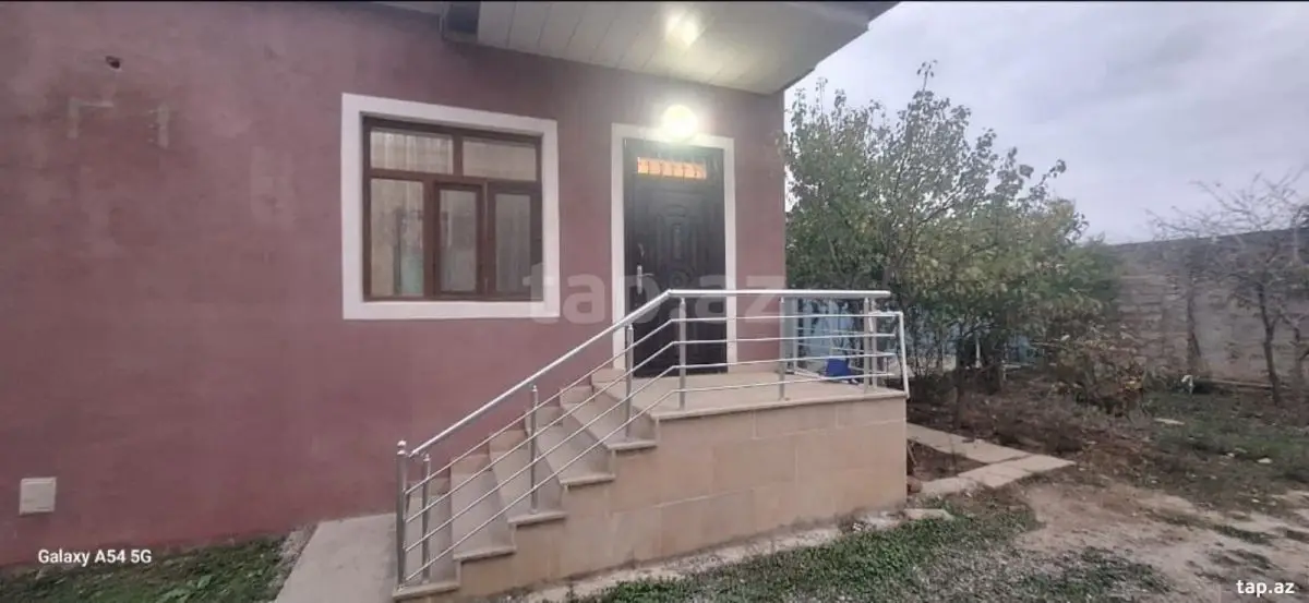 150 000 AZN - 6 otaqlı mənzil , Mehdiabad, Abşeron