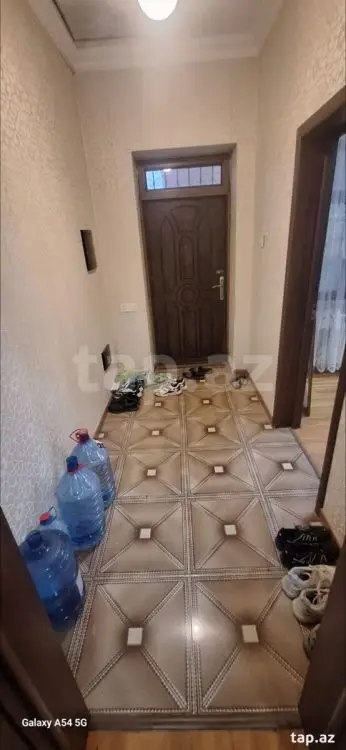150 000 AZN - 6 otaqlı mənzil , Mehdiabad, Abşeron