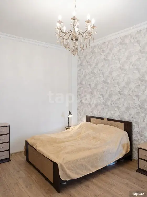450 000 AZN - 8 otaqlı mənzil , Yeni Yasamal qəs., Yasamal, Bakı